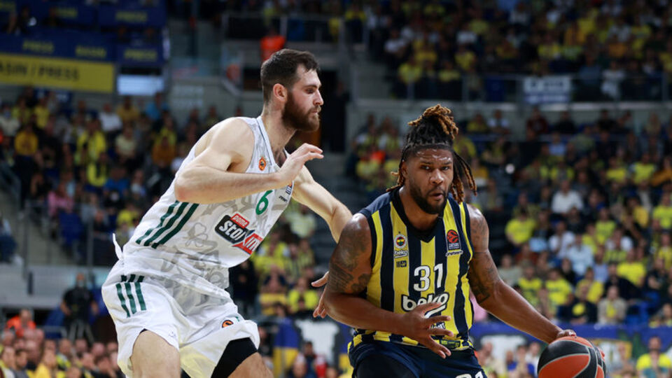 Fenerbahçe'ye Yunan pivot!