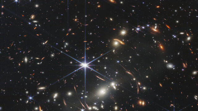  James Webb Teleskobu keşfetti: İlk olası 'karanlık yıldızlar'