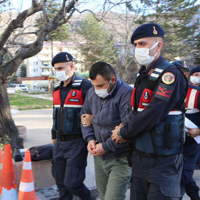 62,5 yıl hapis! Boşanma aşamasındaki eşinin evine baskın