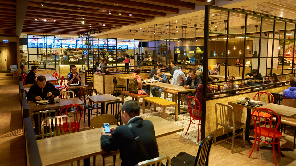 Yasak alanlarda sigara içenlere 'dik dik bakın' tavsiyesi