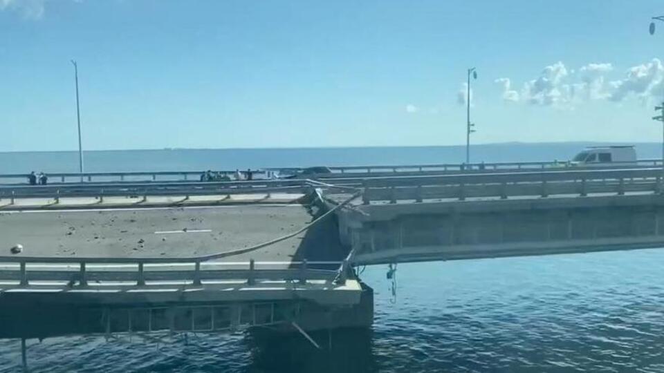 Ukrayna Savaşı: Rusya, Kerç Köprüsü'nün kısmen açıldığını duyurdu