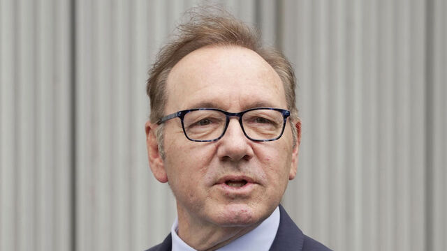 Cinsel tacizle yargılananan Spacey'e destek