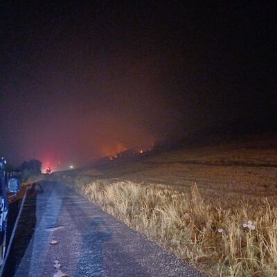 Yangınları söndürme çalışmaları sürüyor