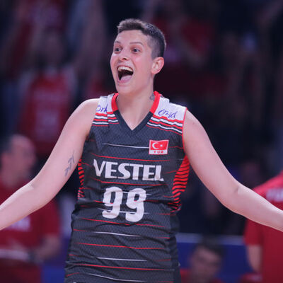 Sultanlar'ın asi ruhu: Ebrar Karakurt!