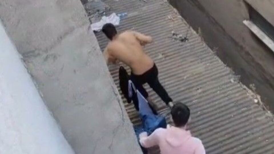 İstanbul'da balkona çıkan kadın korku dolu anlar yaşadı!