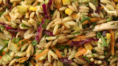 Erişte salatası tarifi