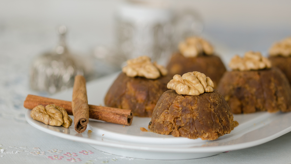 Cevizli irmik tatlısı tarifi