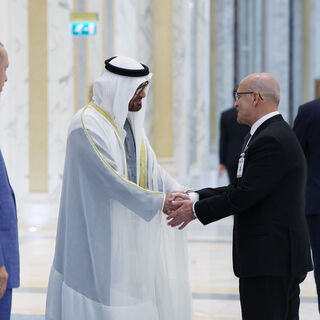 Bakan Şimşek: Türkiye, BAE ile ticarete açık