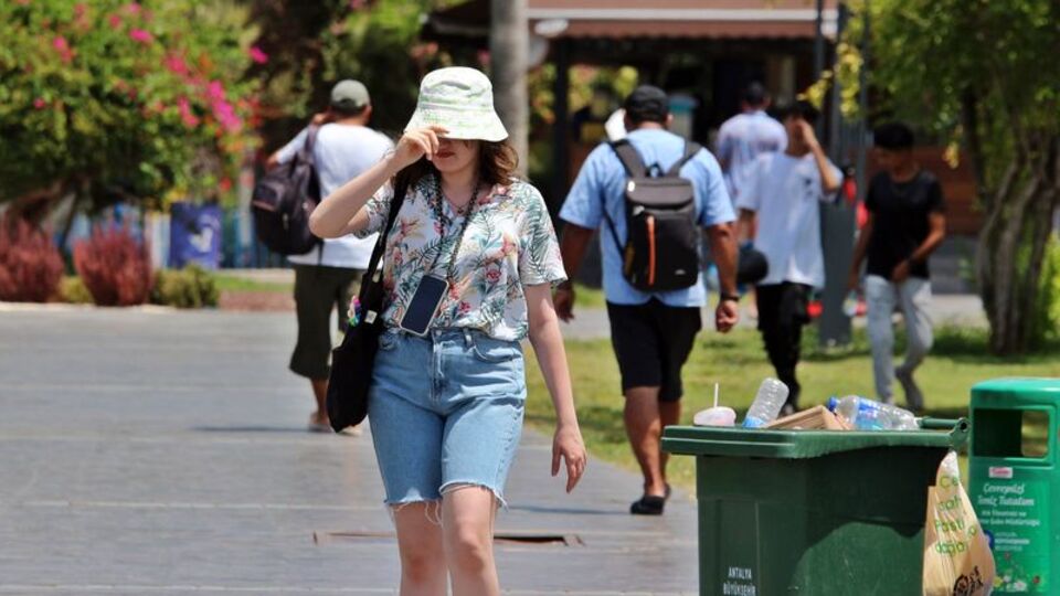 Sıcaklıklar mevsim normallerinin 7 derece üzerinde