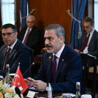 Bakan Fidan'dan diplomatik temaslar