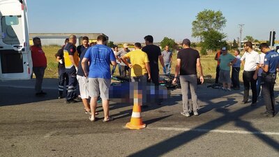 Kırmızı ışıkta geçen otobüs faciaya yol açtı!