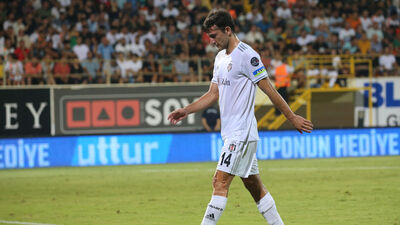 Beşiktaşlı futbolcu trafik kazası geçirdi