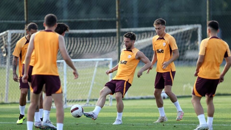 Galatasaray, Zalgiris'e hazırlanıyor