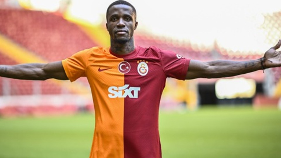 "Bu forma ile yüzde yüzümü sahada vereceğim"