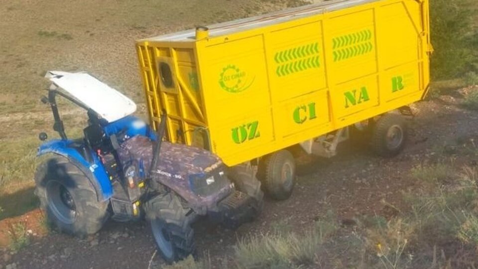 Erzincan'da traktör devrildi: 1 ölü, 1 yaralı