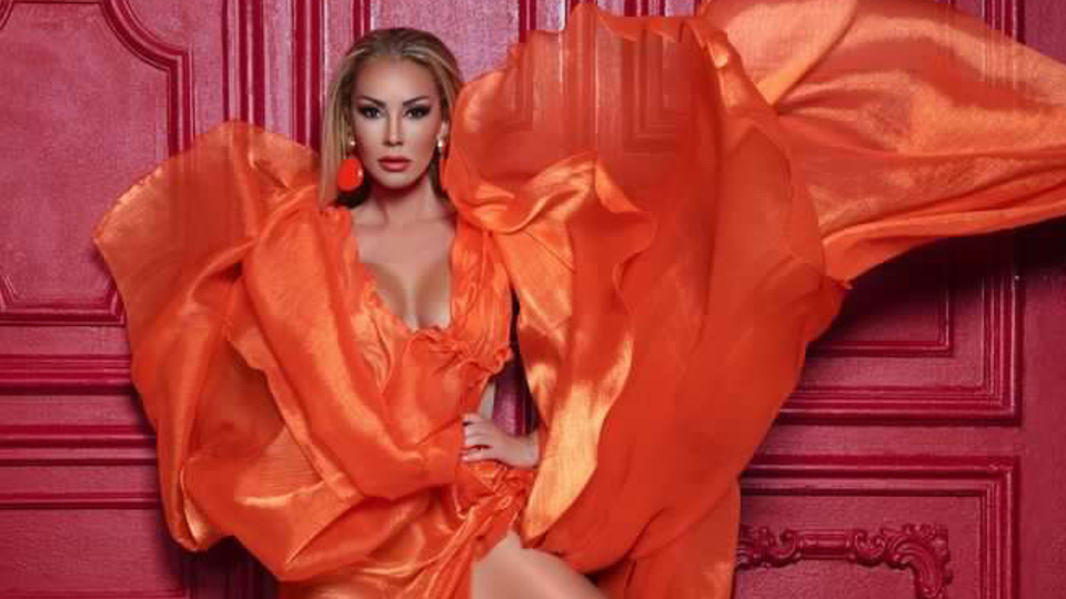 Ersoy'dan Dinçöz'e çorap desteği