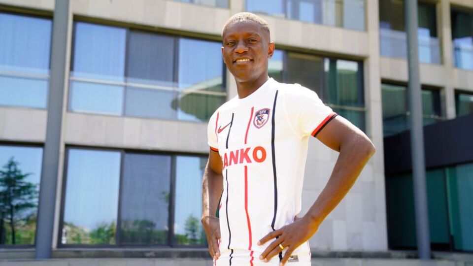 Max Gradel'in yeni adresi!