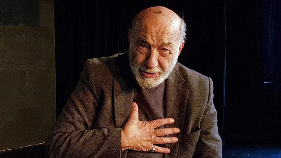 Usta sanatçı Yılmaz Gruda hayatını kaybetti