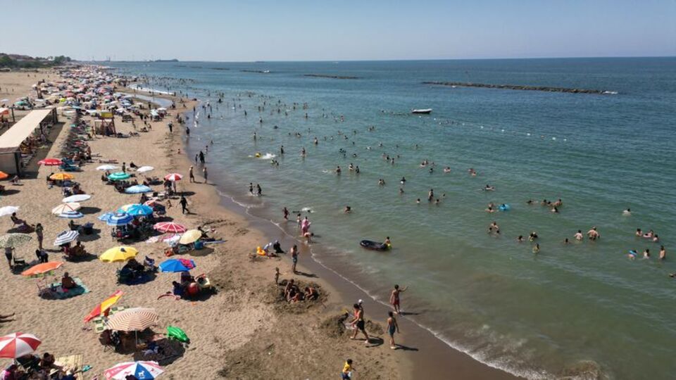 Sakarya'da denize girmek yasaklandı