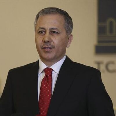 Bakan Yerlikaya: 50 göçmen kaçakçılığı organizatörü yakalandı