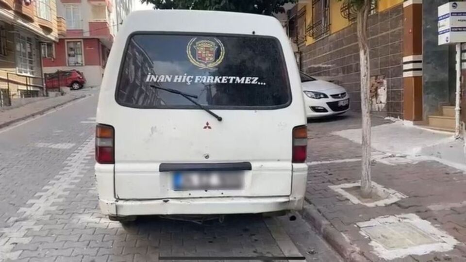 Kuralları hiçe sayan sürücü kıskıvrak yakalandı