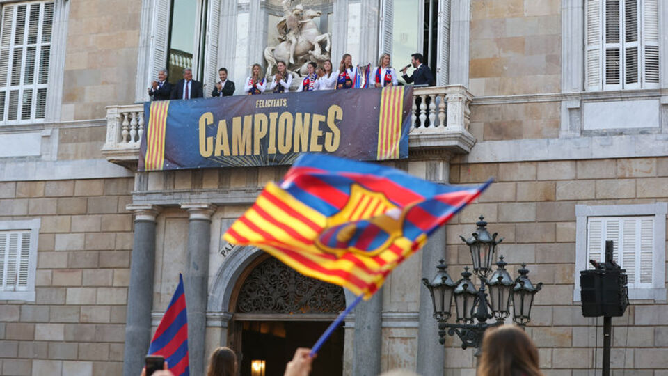 UEFA'dan Barcelona'ya geçici vize!