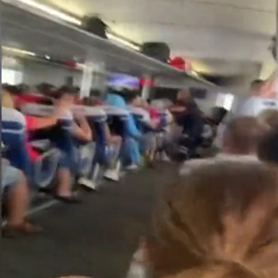  Denizin ortasında fırtına krizi