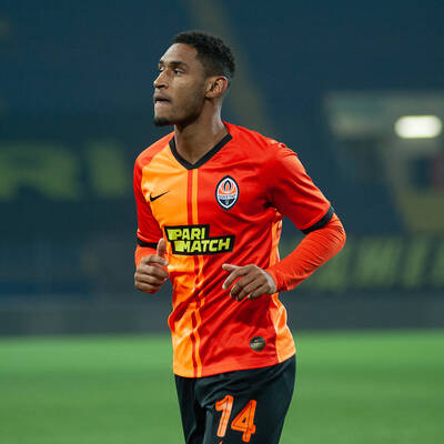 Fenerbahçe transferde durmuyor!