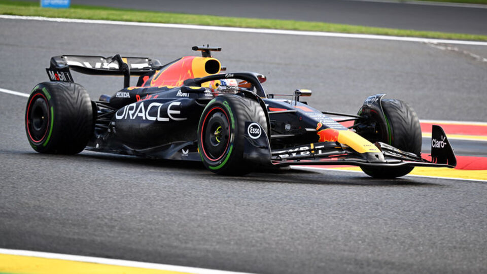 Sprint yarışında zafer Verstappen'in!