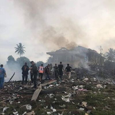 Havai fişek deposunda patlama!