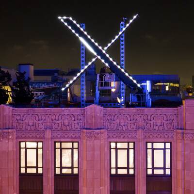 Twitter'ın komşuları yeni logonun ışığından şikayetçi