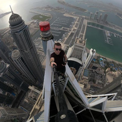 Fransız fenomen 68. kattan düştü