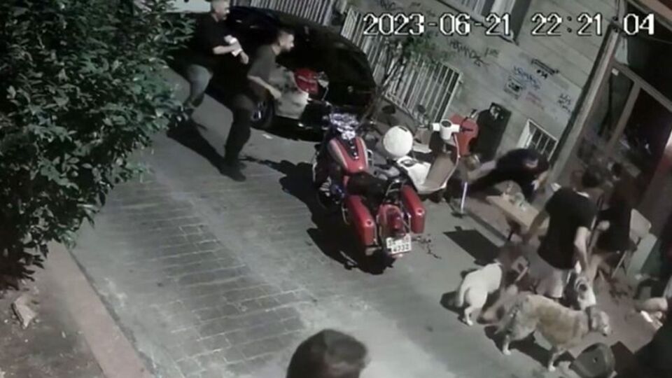 Cihangir'de esnaf kavgası!