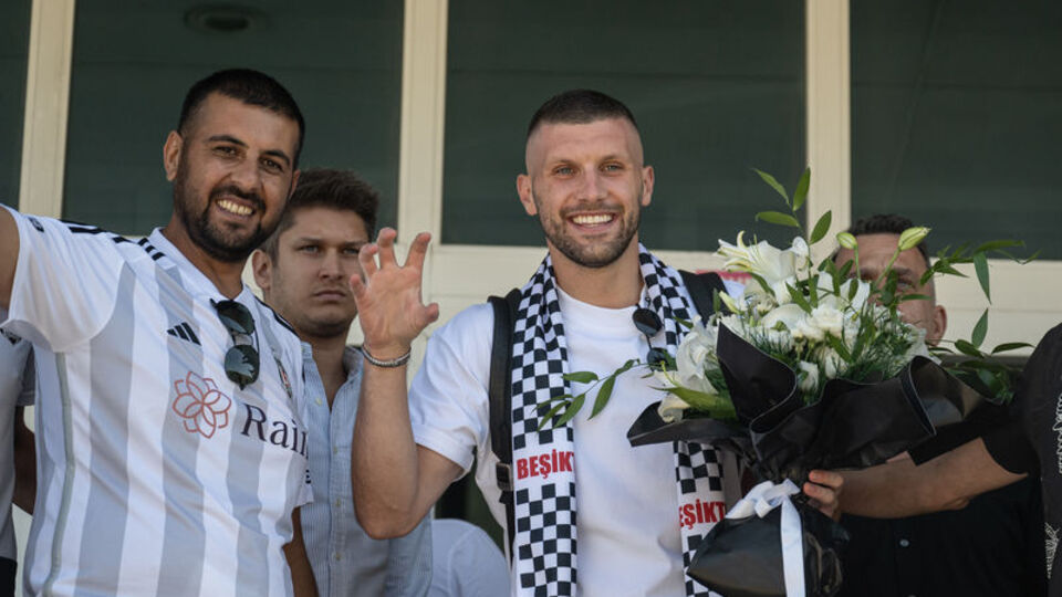 Beşiktaş Rebic'i KAP'a bildirdi!