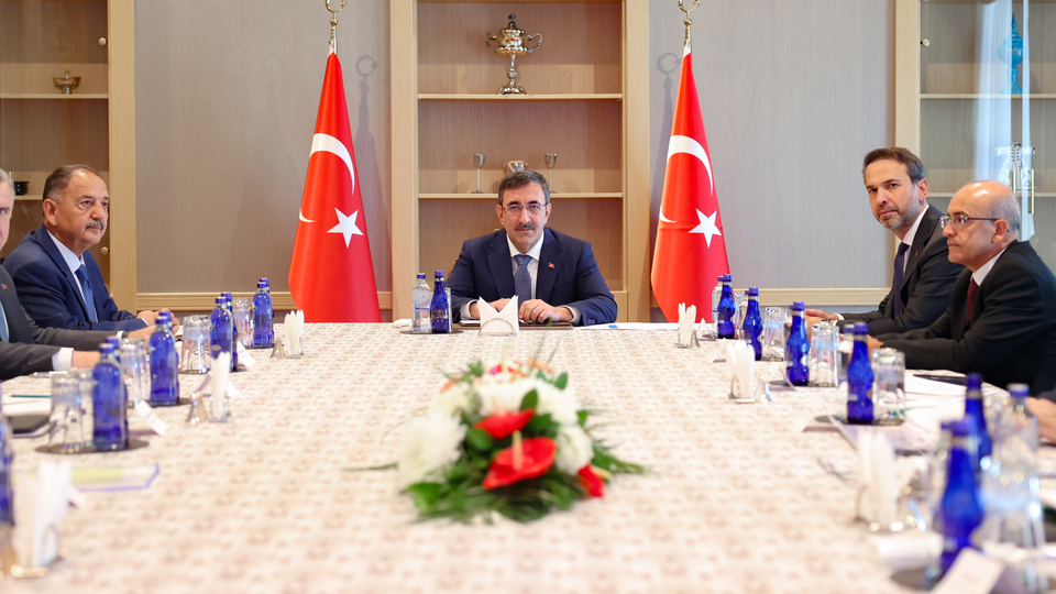 Deprem koordinasyon toplantısı gerçekleştirildi