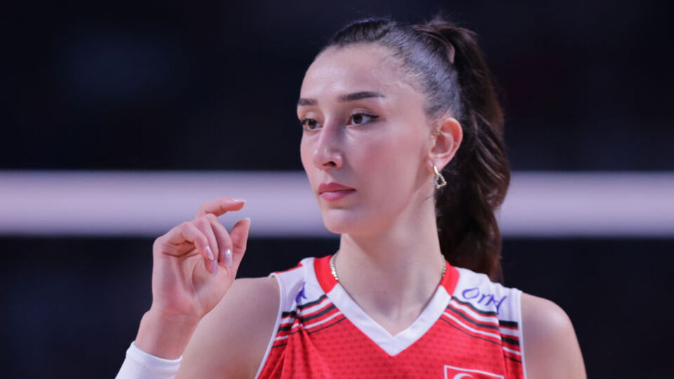Milli voleybolcuyu tehdit eden şahıs tutuklandı!