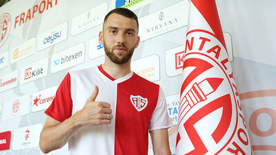 Antalyaspor Bytyqi ile imzaladı