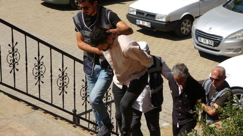 Bilecik'te vahşet! Kadını darp edip parmaklarını kestiler!