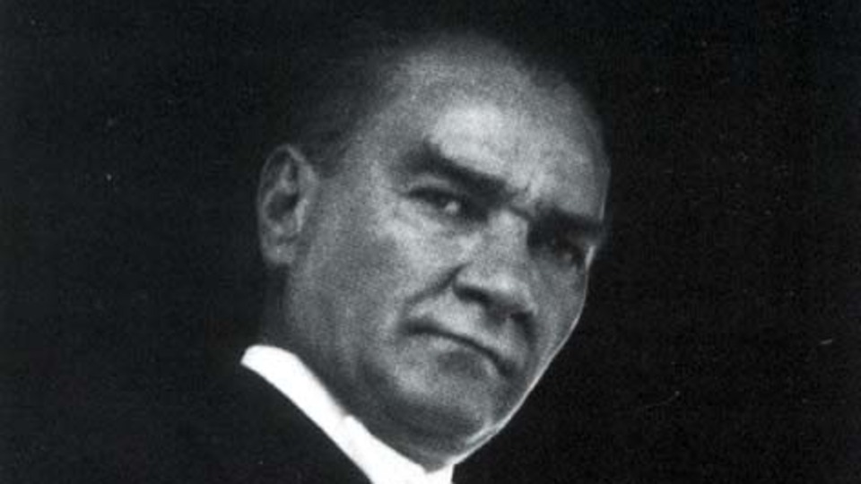 'Atatürk' ile ilgili peşi sıra açıklamalar