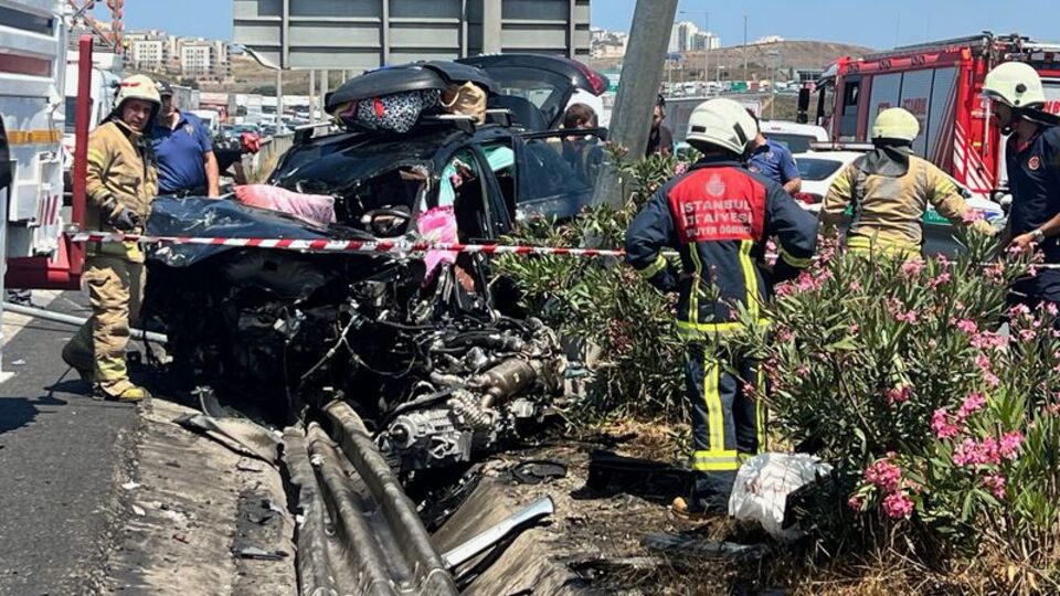 Can kayıpları ve yaralılar var! TIR'ın lastiği patladı!