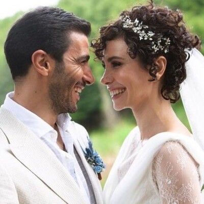 Ünlü oyuncu hamile