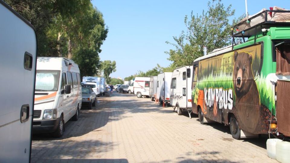 Yasak bölgedeki karavanlara tebligatlı son ihtar
