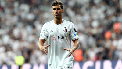 Salih Uçan'ın yükselişi sürüyor!