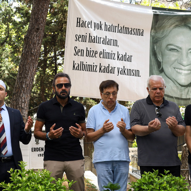 "Annen yok, kimsen yok"