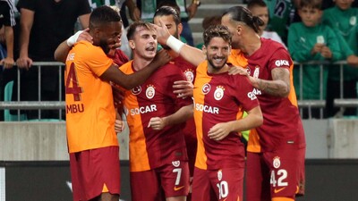 Aslan Slovenya'da kükredi!