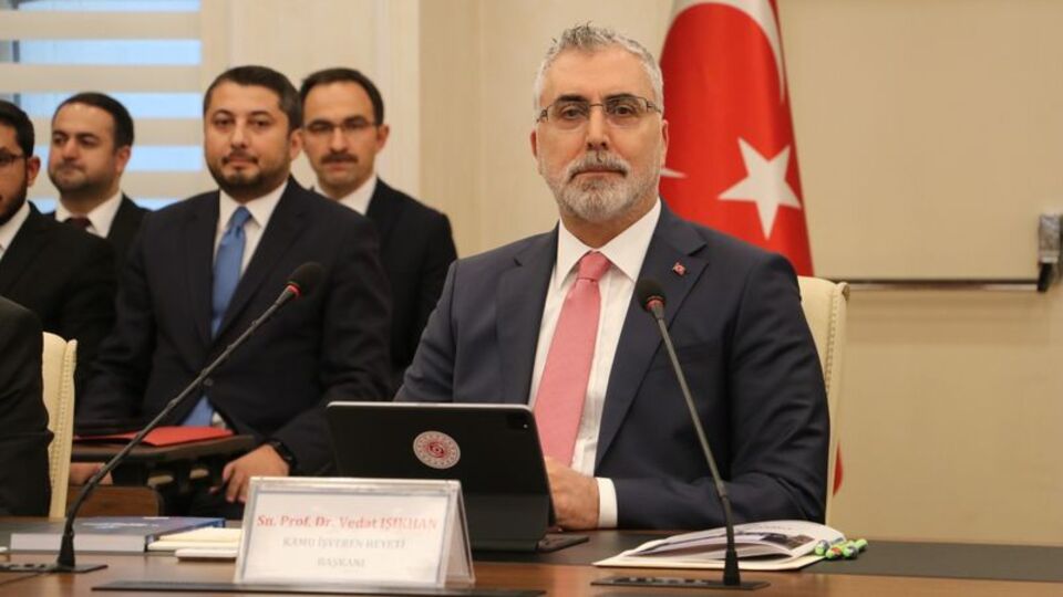 "7'nci Dönem Toplu Sözleşme müzakereleri devam ediyor"