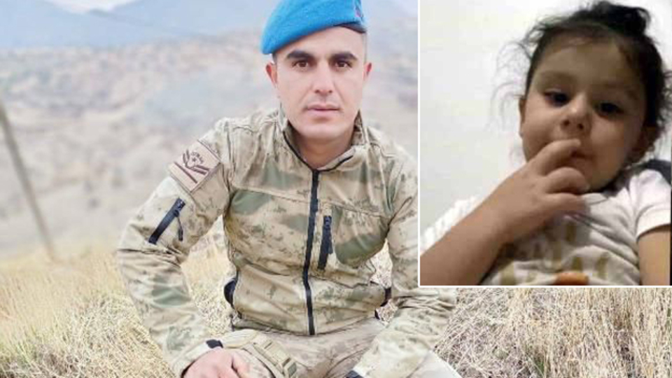 Tatil yolunda kahreden kaza! Baba ile kızı ağlattı!