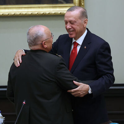 "Kendisi duygulandı, biz de duygulandık"