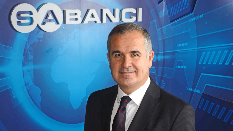 Sürdürülebilirlikle bağlantılı yatırımlarını 5 milyar dolara ulaştıracak