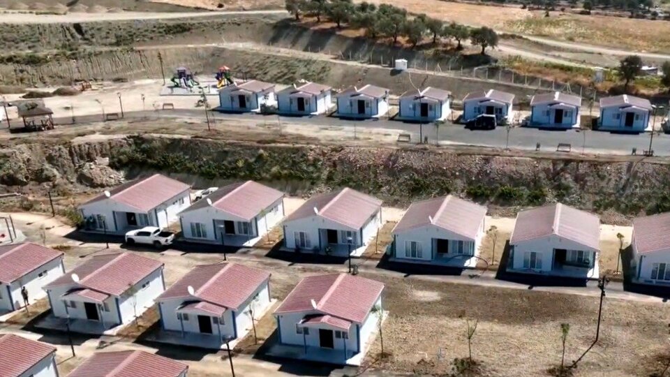 Ciner Grup'tan depremzedelere destek